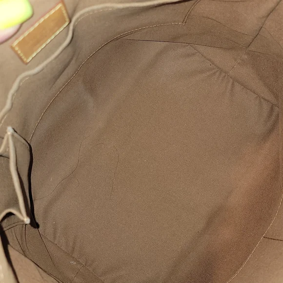 🎉SOLD🎉  Authentic Louis Vuitton Palermo MM bag - Picture 11 of 15